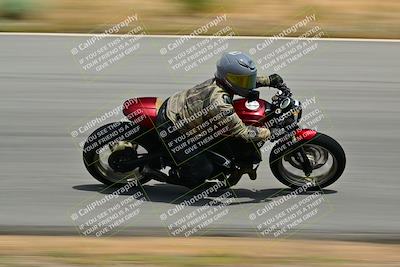 media/May-31-2025-Classic Track Day (Sat) [[da23ab3028]]/Group C/Session 4 (Turns 4 and 6)/